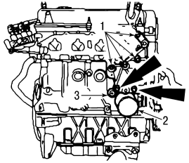 Детали на двигателе со стороны впускного коллектора